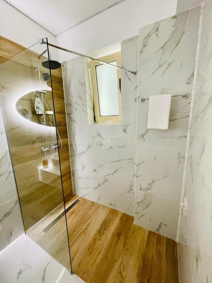 Luxury Studio - Maison 103 - Stefan Building Complex Apartment Năvodari Екстериор снимка