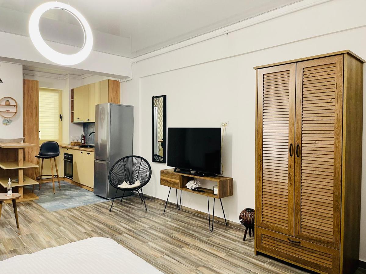 Luxury Studio - Maison 103 - Stefan Building Complex Apartment Năvodari Екстериор снимка